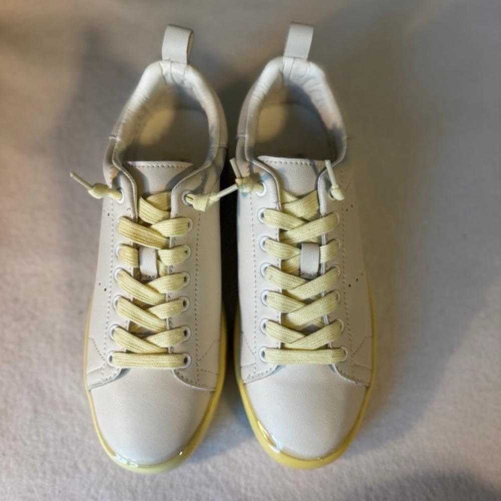 Vintage Havana White Yellow Liquid Leather Sneakers Womens 7.5 New Bright
